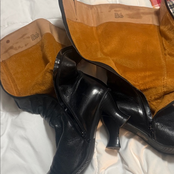 Easton Black Buttoned Heeled Boots - Picture 7 of 12